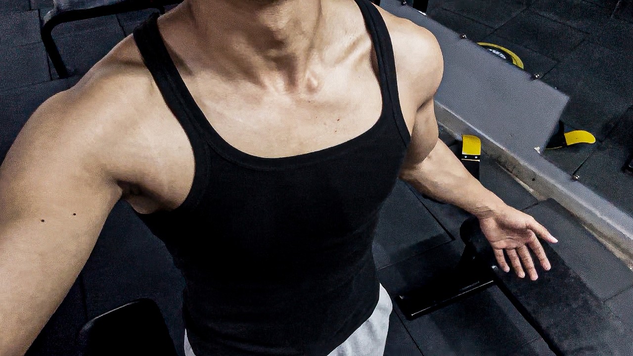 Chest & Shoulders Workout + 3000 Calorie 2-Meal Bulk Diet