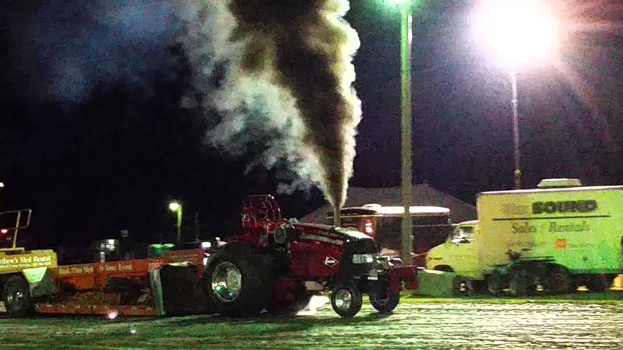 tractor puller spool up and roll coal