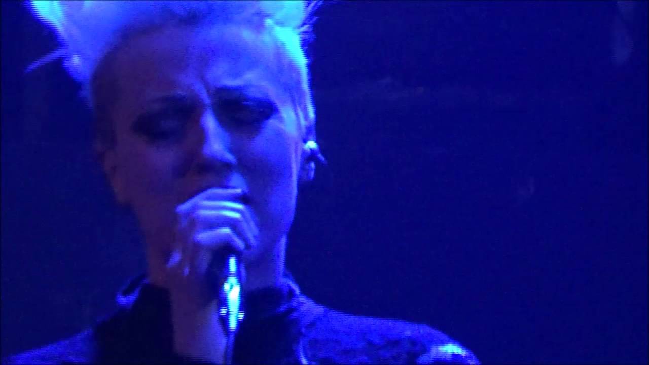 The Frozen Autumn - Radio Station (Froxeanne Version)(11/12/2015 live Thessaloniki)