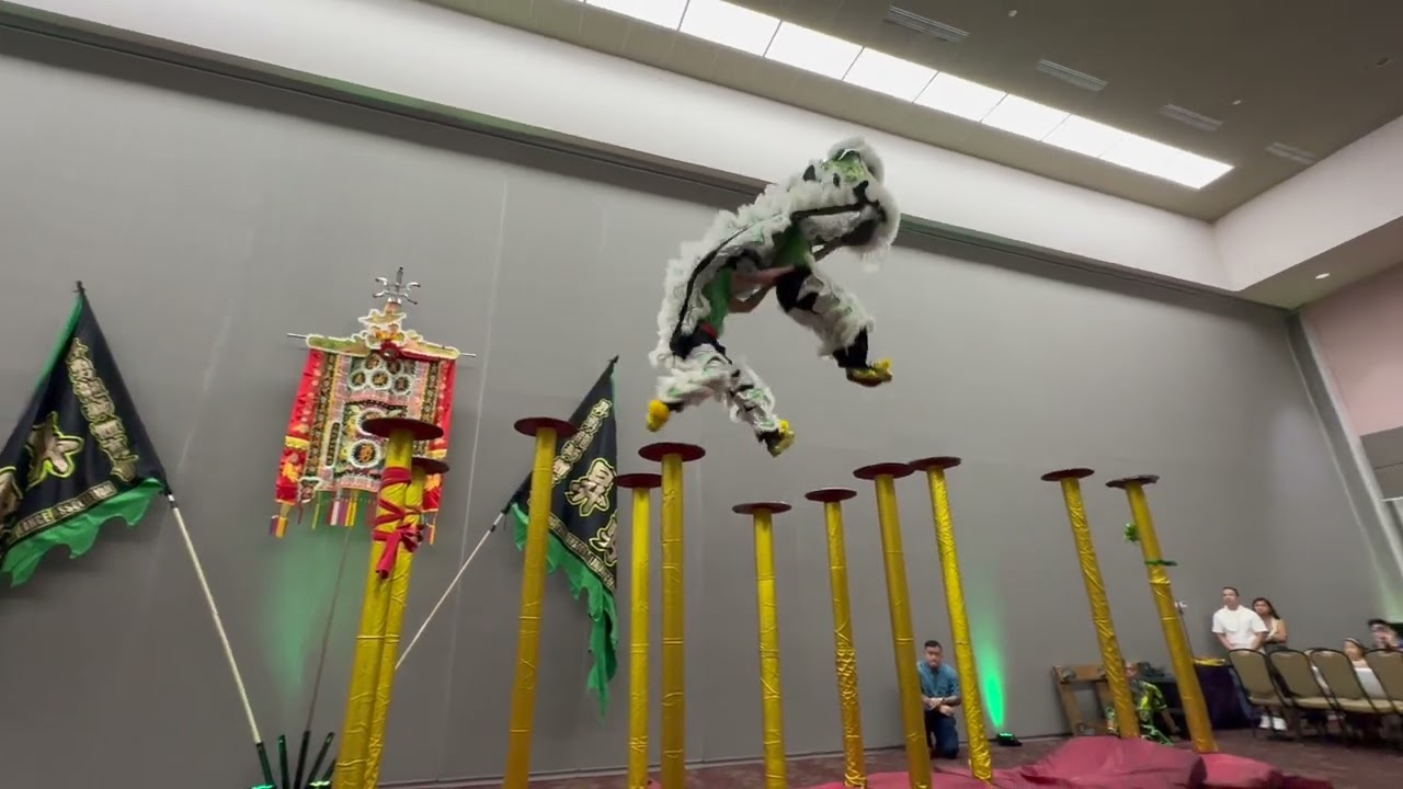 Malaysia Khuan Loke x Sing Yung Hawaii 10th Anniversary Acrobatic Lion Dance Collaboration
