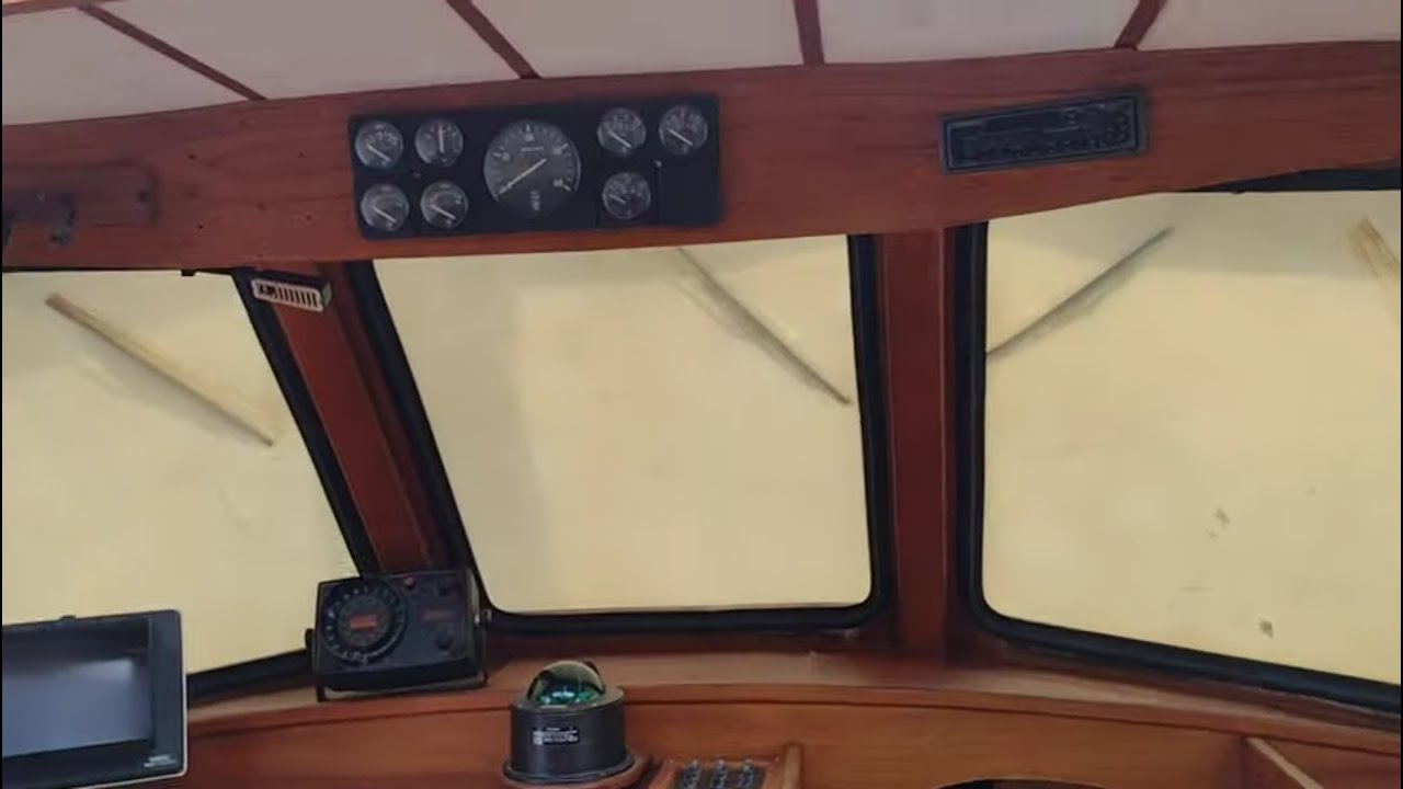 Nauticat 33 Quick Inside Look Around