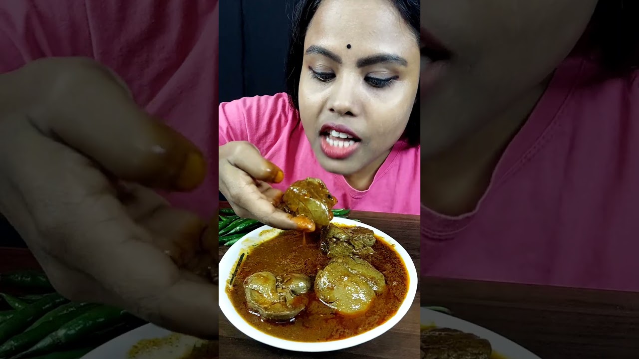 Eating Show Chicken Liver Curry