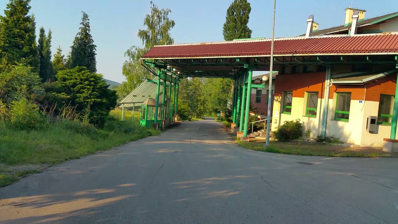 Former Polish - Czech border post at Leszna G&oacute;rna