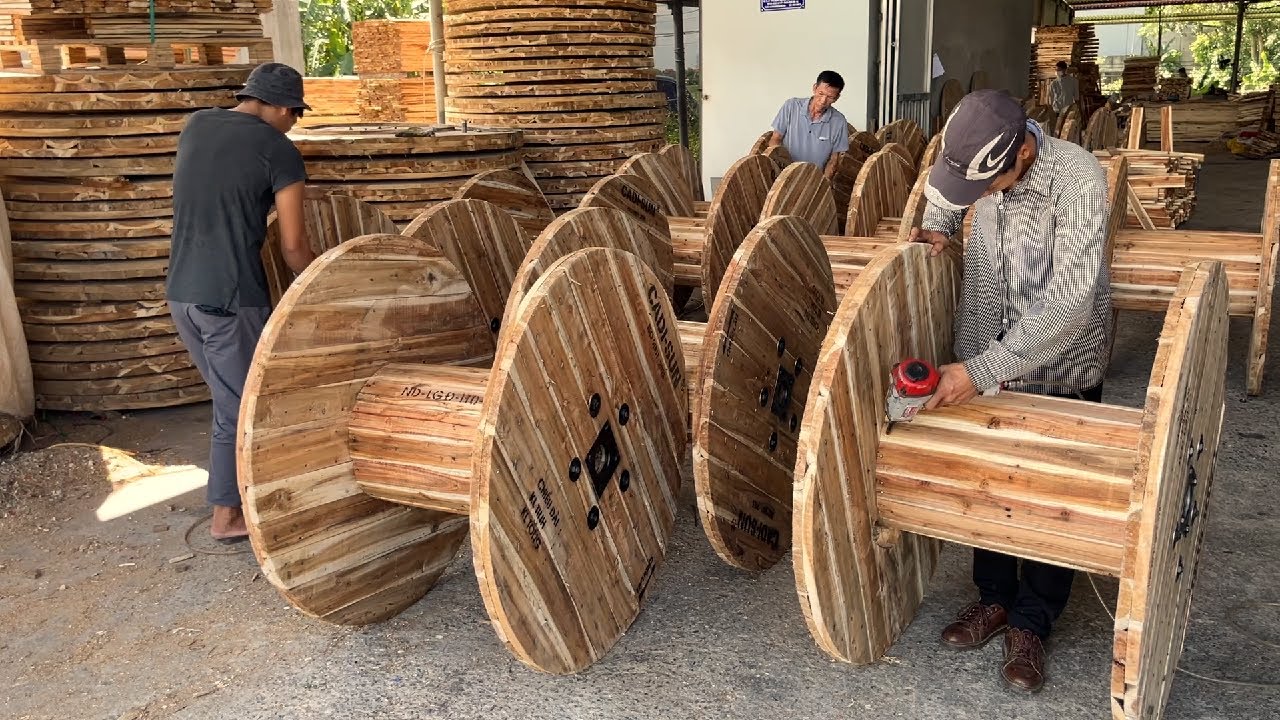 Innovative Woodworking // Streamlining Cable Coil Manufacturing with Pallet Wood