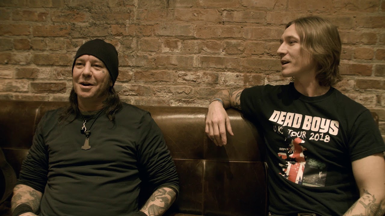 Matt Pike talks gear with Johnny Wator from Daredevil Pedals