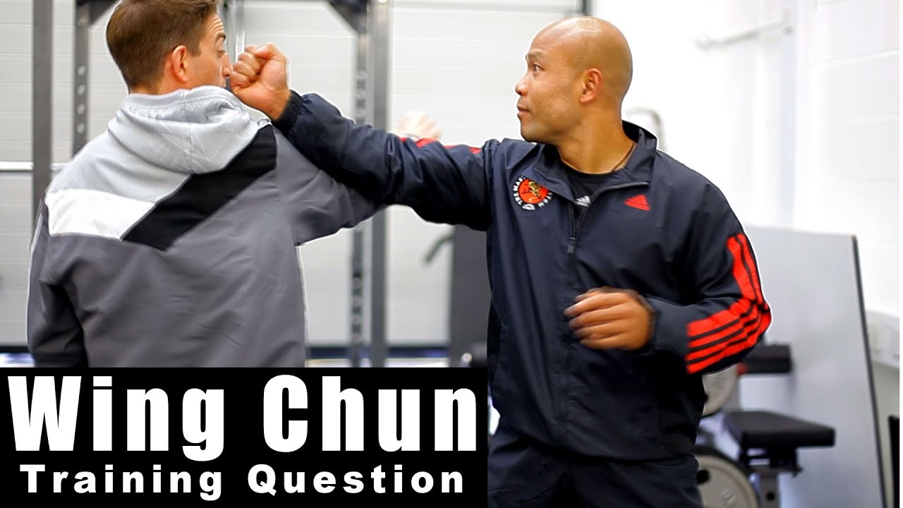 Wing Chun Training - Wing Chun How to block a straight punch. Q1