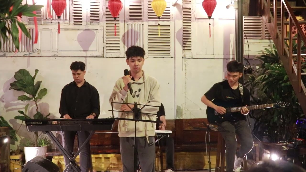 CHO ANH GẦN EM THÊM CHÚT NỮA | WIND BAND