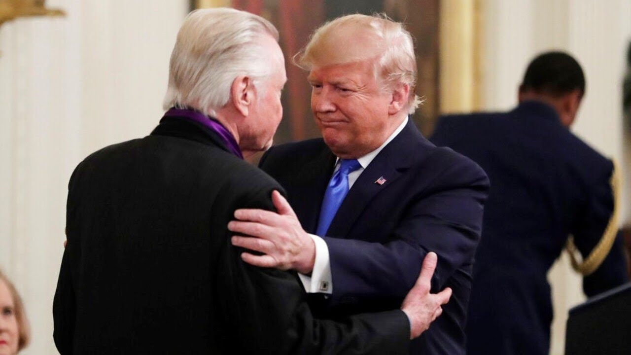 Jon Voight: Pray Donald Trump makes a ‘comeback stronger than ever’