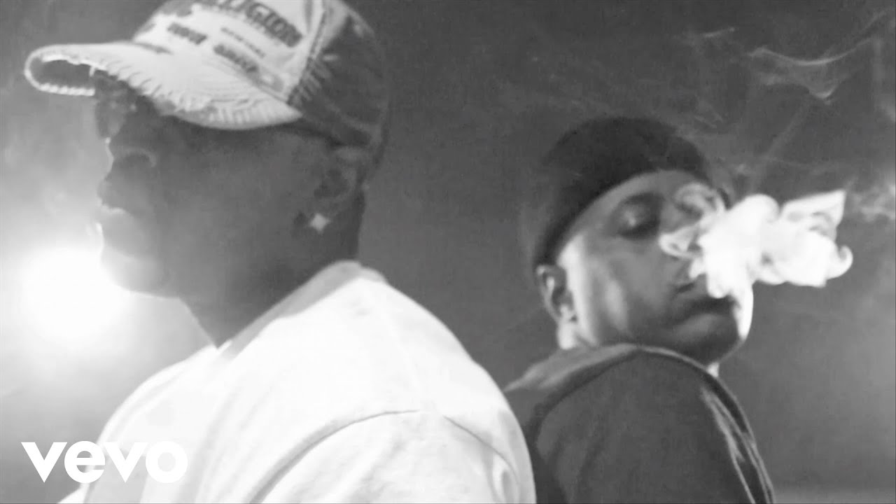 Hoodstarz - Kush Clouds ft. 4rAx