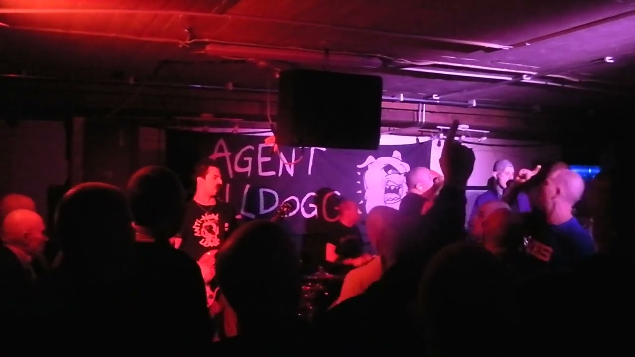 Agent Bulldogg - Knarka,Supa & Slåss 26.4-25 Stockholm