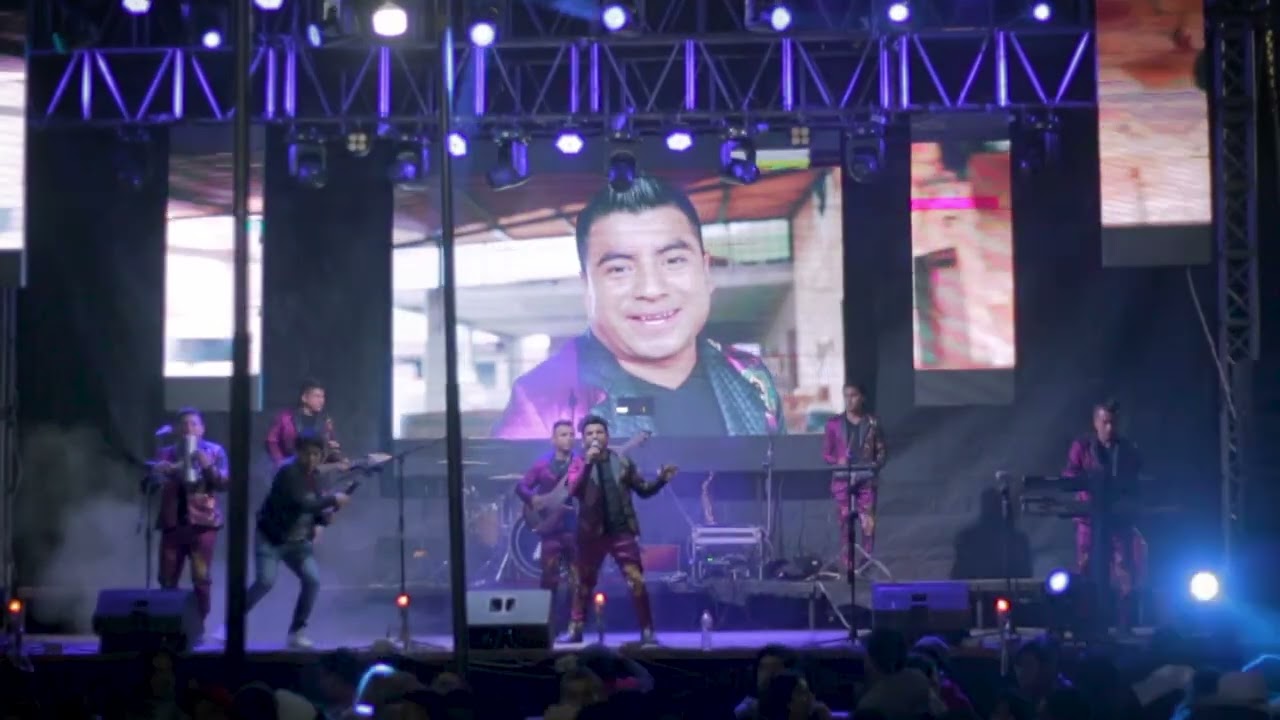 Rey Condoy / Me gusta tener de a dos, en vivo