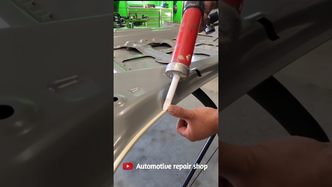 Car 🚘 How to insert Sealant From Under the Edge of the Front Bonnet #trending #car #short #video #vi