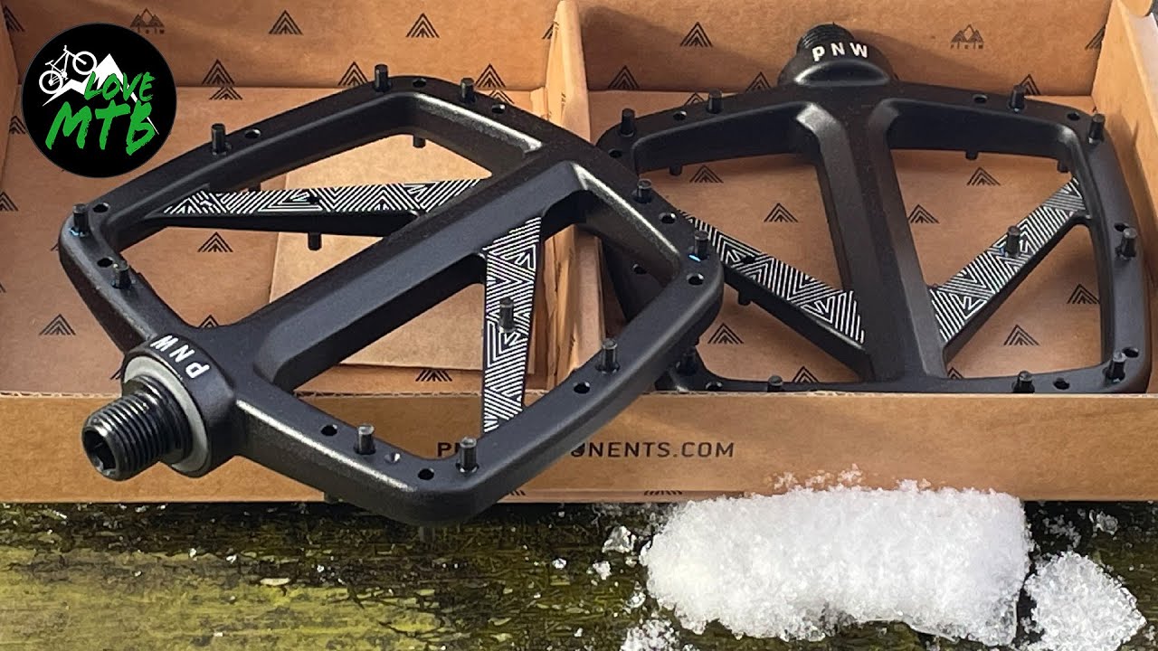 The NEW PNW Loam Flat Pedals - Quick Check vs OneUp and Shimano