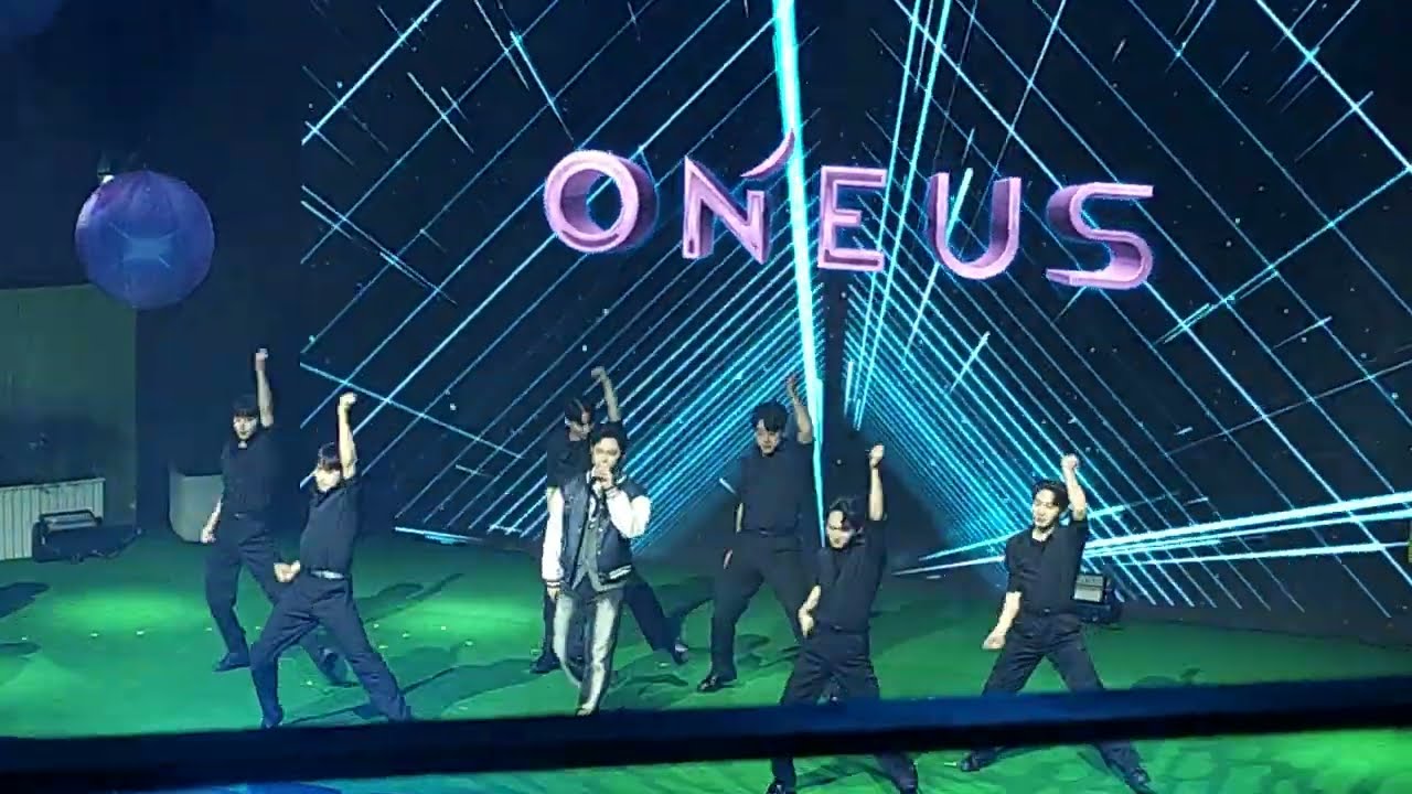 Oneus - Introduction & Stupid Love  / Between Earth & Moon Pt. 2 / 240106