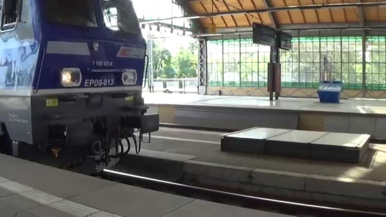 Podpinanie EP09-013 pod IC 83104 ŚWIATOWID na stacji Wrocław Główny