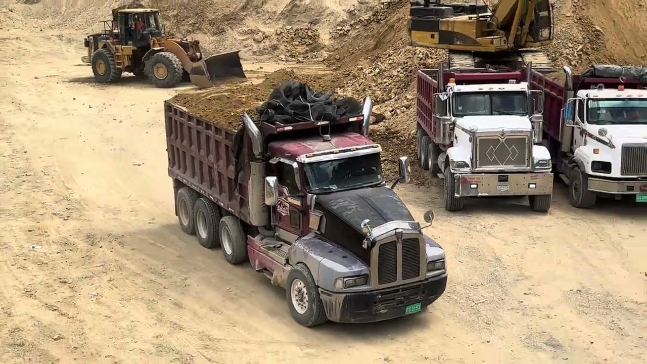Truck loaded and leaving the quarry pit. SHALE MINING S5•E8