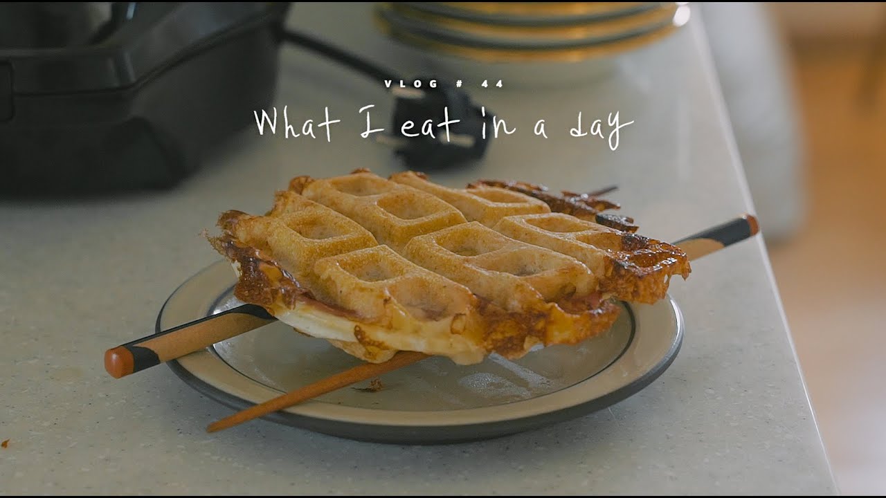 [SUB] VLOG #44 하루세끼, 냉이파스타와 냉이된장국 : What I eat in a day, Naengi pasta and doenjang-guk | Honeykki 꿀키