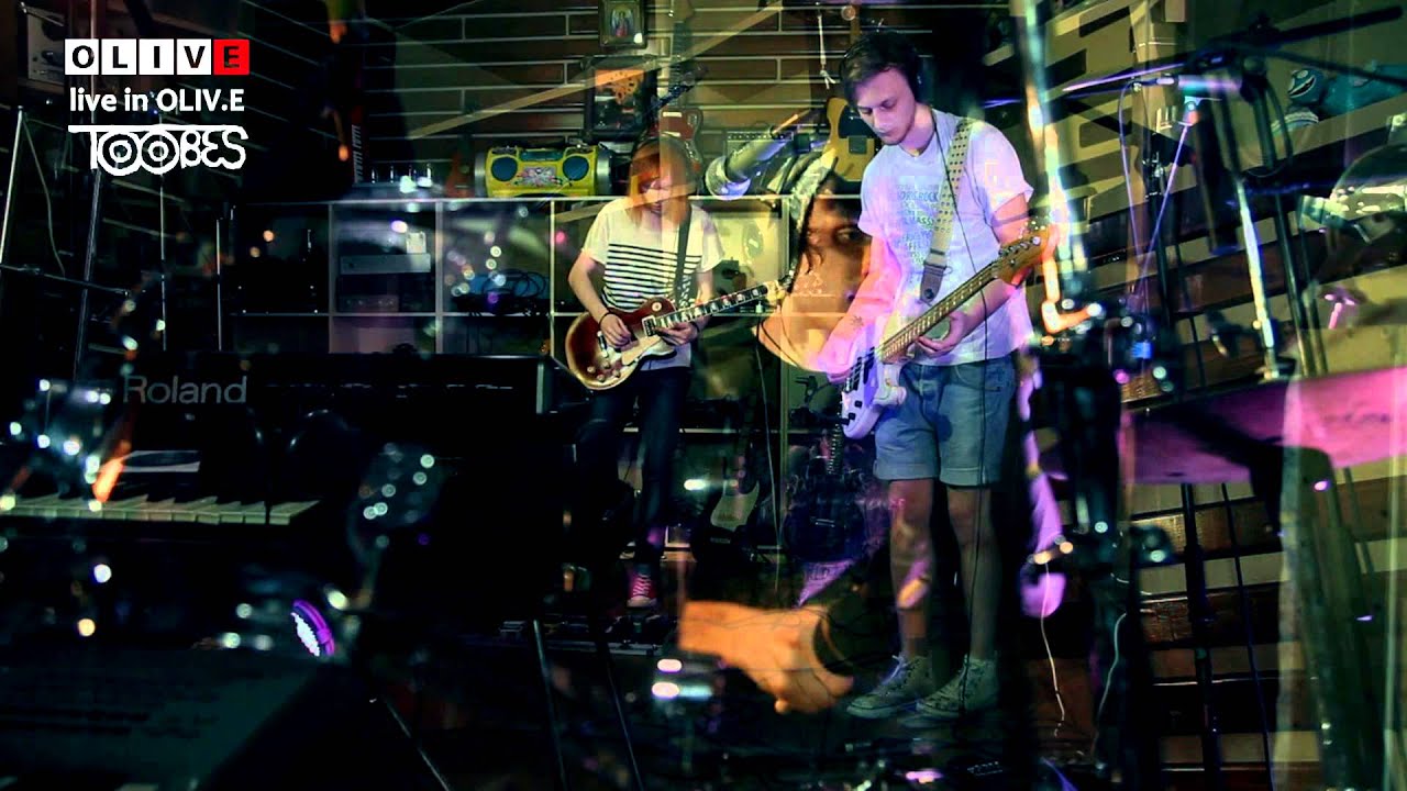 The Toobes - Let's dance (live in OLIV.E)