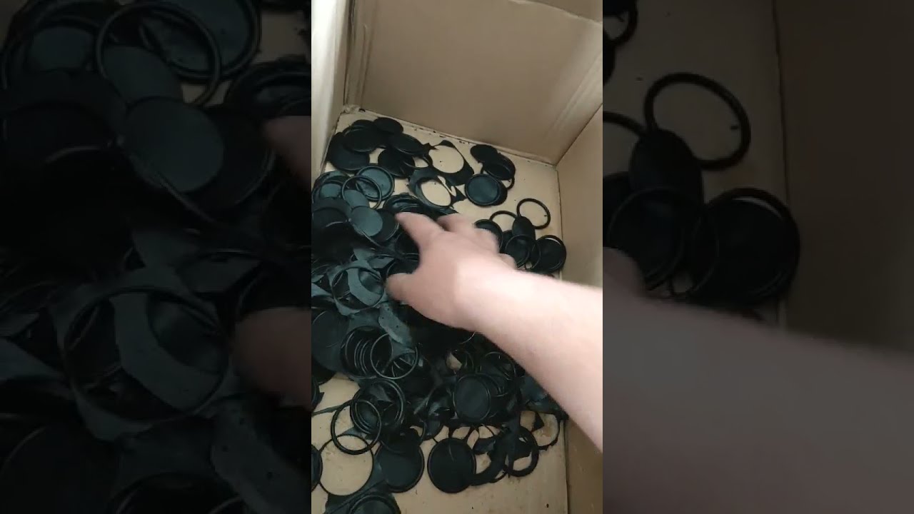 Spin Trim Deflashing Machine to process big-sized O ring