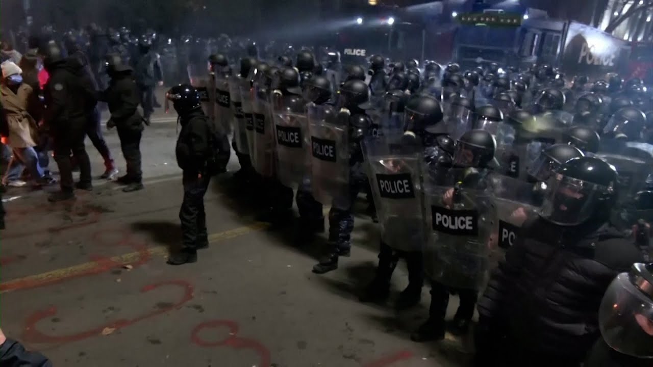 Police, protesters clash for second consecutive night in Georgia | VOA News
