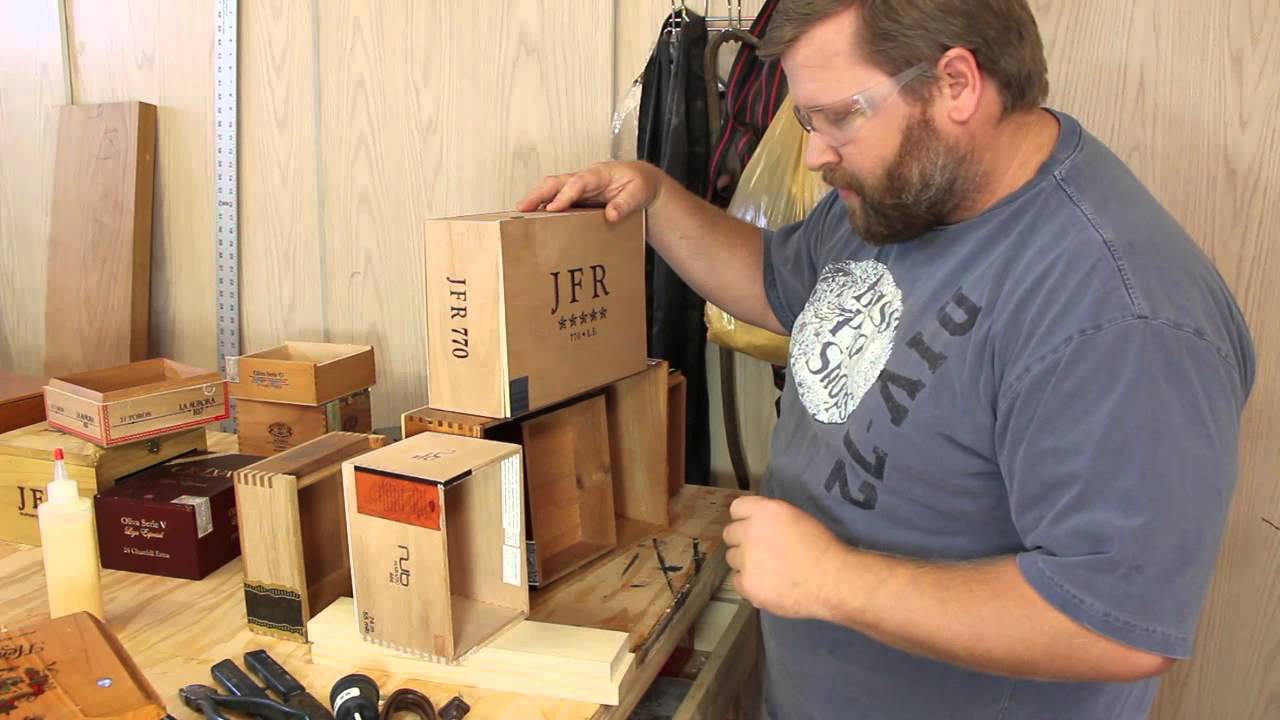 Build a Cigar Box Edison Lamp