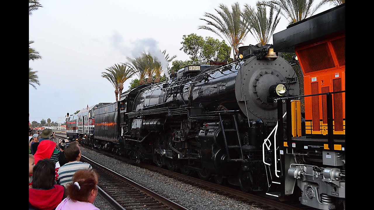 [HD60fps] - Santa Fe 3751 Departs Fullerton Railroad Days 2016!