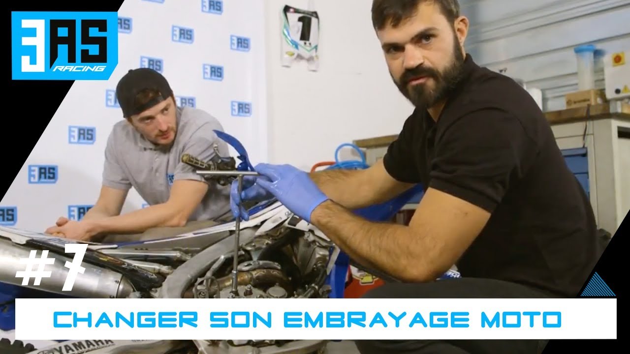 Comment changer son embrayage moto cross - Tuto Moto #7