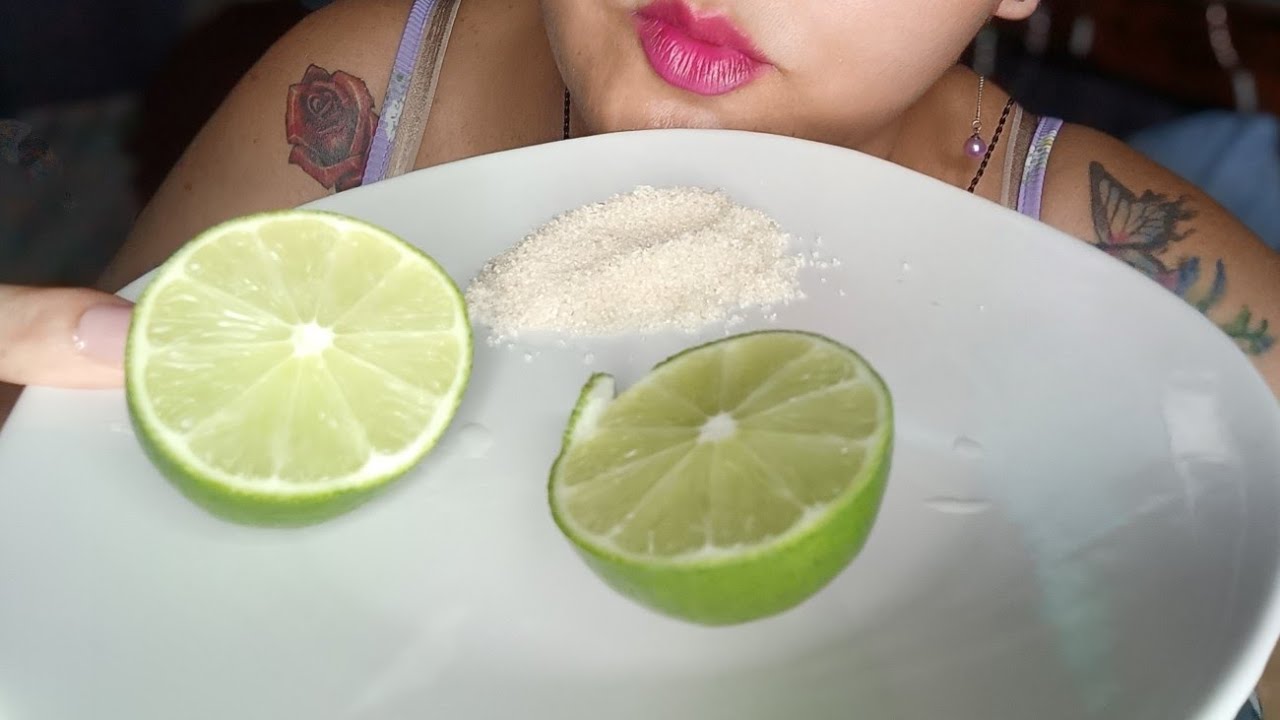 ASMR Comiendo Limón 🍋 con azúcar (repeticiones )