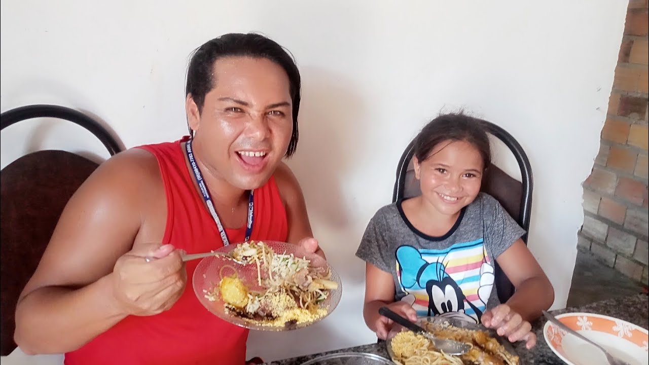 ALMOÇO MARAVILHOSO COM AMIGOS