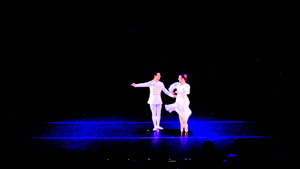 Nutcracker and Clara Pas de Deux