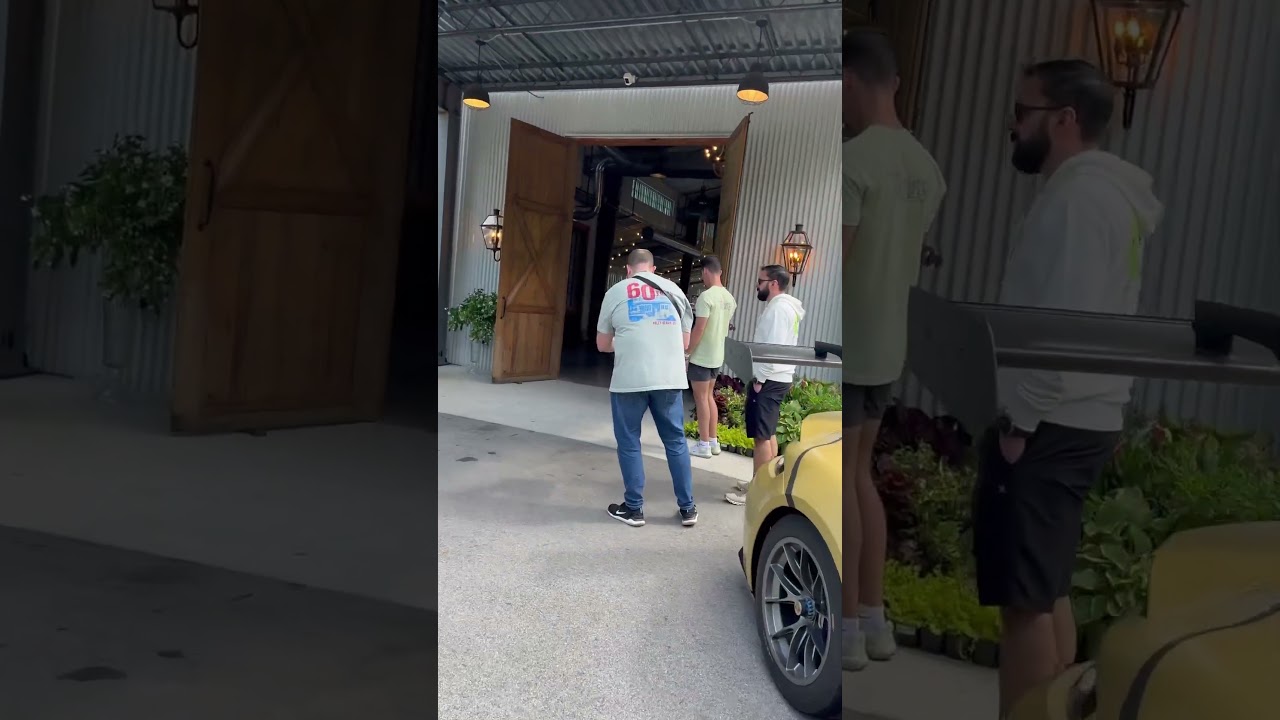 Porsche race car sounds insane