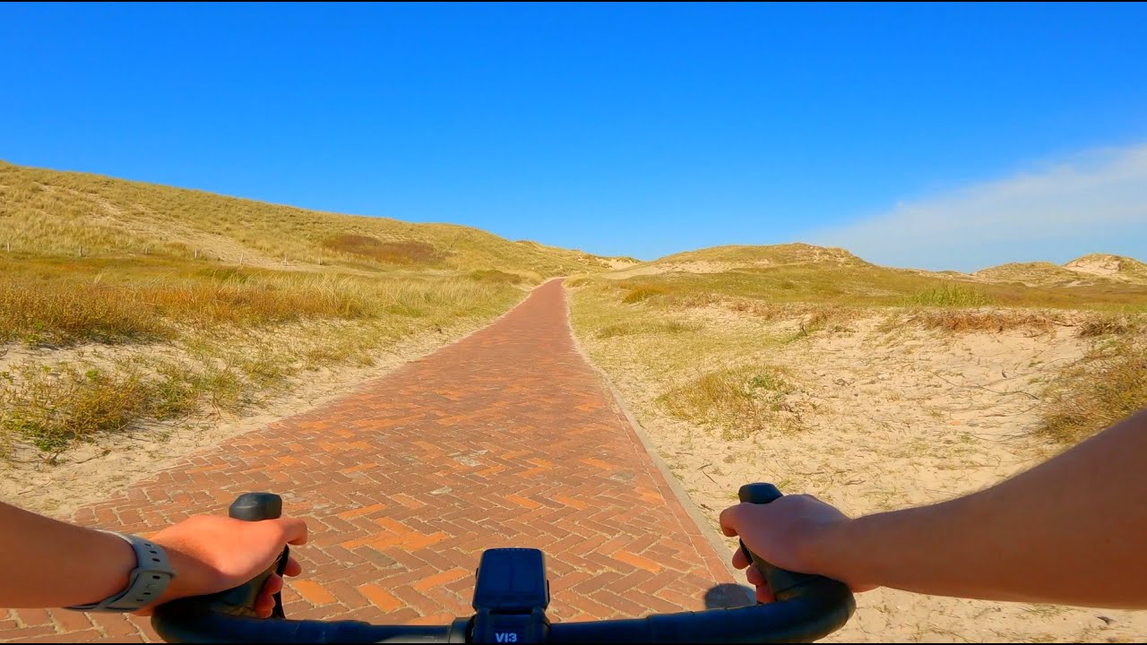 Cycling in the dunes of Noord-Holland