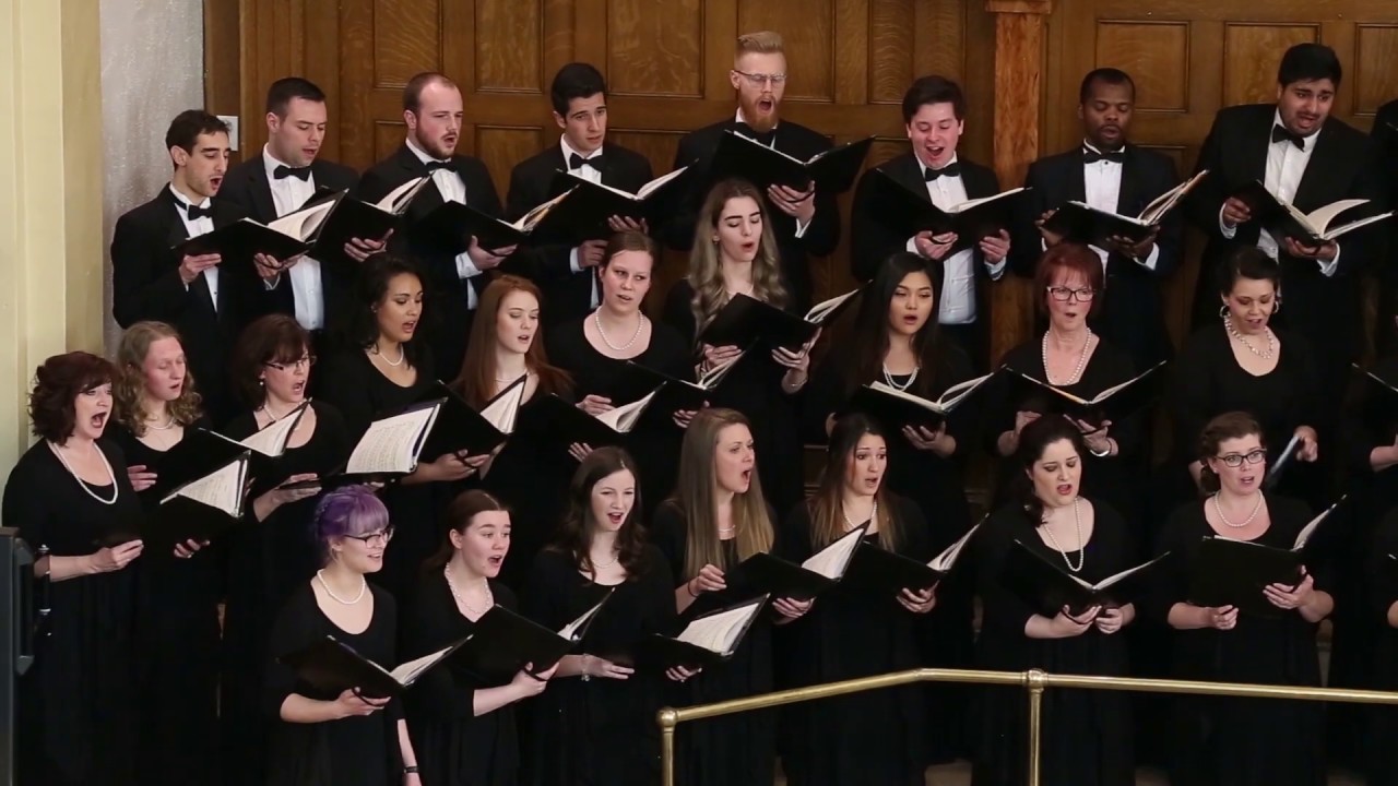 Alouette by Michael Snelgrove sung by Chorale Saint-Jean