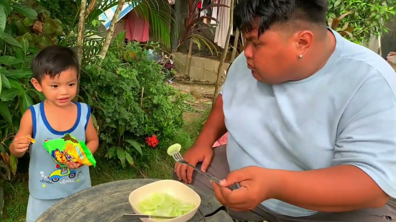 Nag foodtrip si damulag|Bisaya Vines 