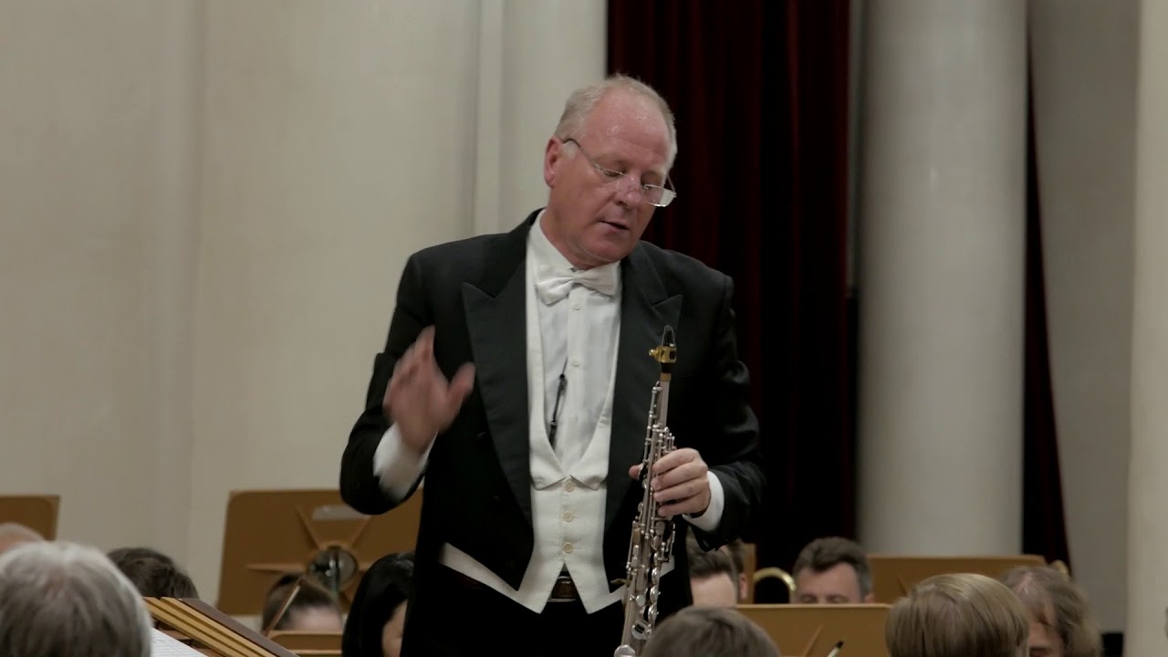 Michael NYMAN - Film Suite for Saxophone and Symphony Orchestra