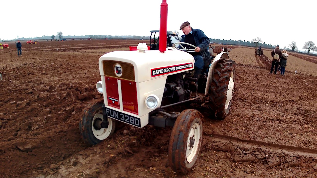 1966 David Brown 880 Selectamatic 2.7L 3-cyl Diesel Tractor (46HP) With Ransomes Reversible Plough