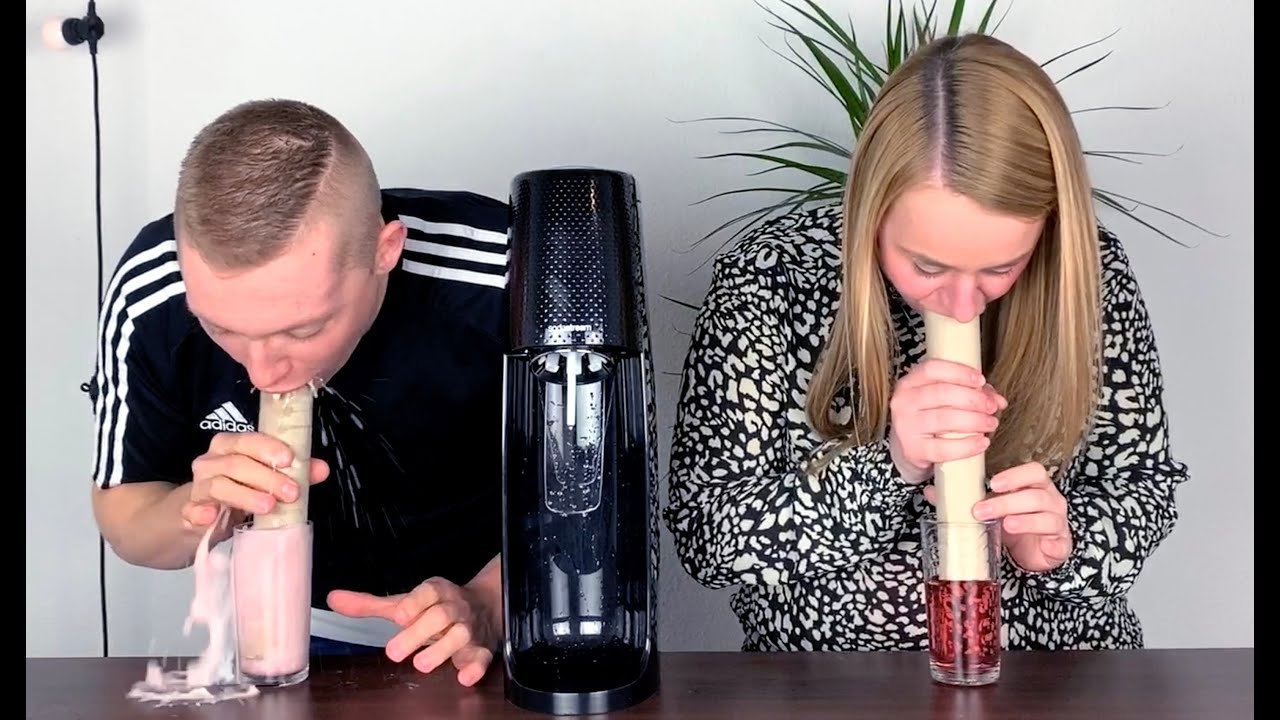 GLAS LEEG DRINKEN MET KEUKENROL | UITDAGING MET SUUS!