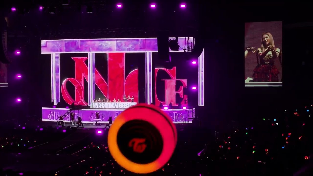 TWICE - Intro / 