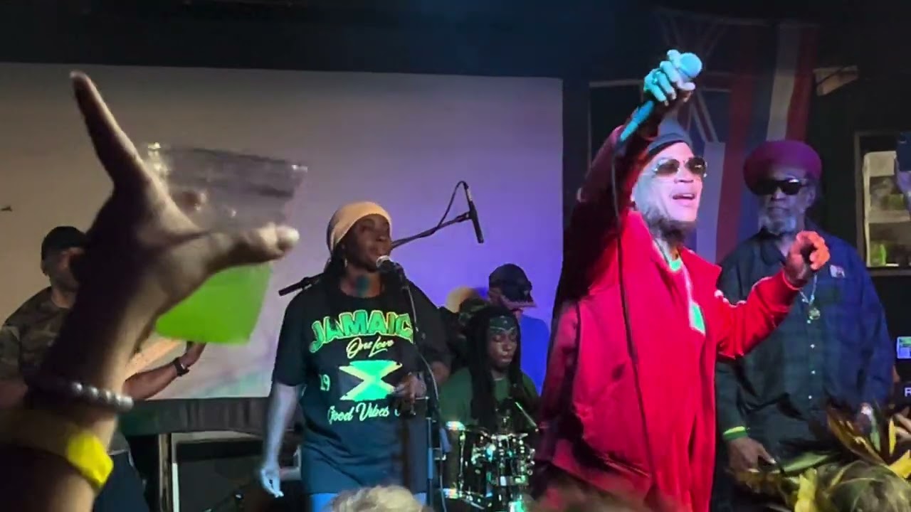 Black Uhuru at Uncle Robert’s Ava Bar-Kalapana Hi