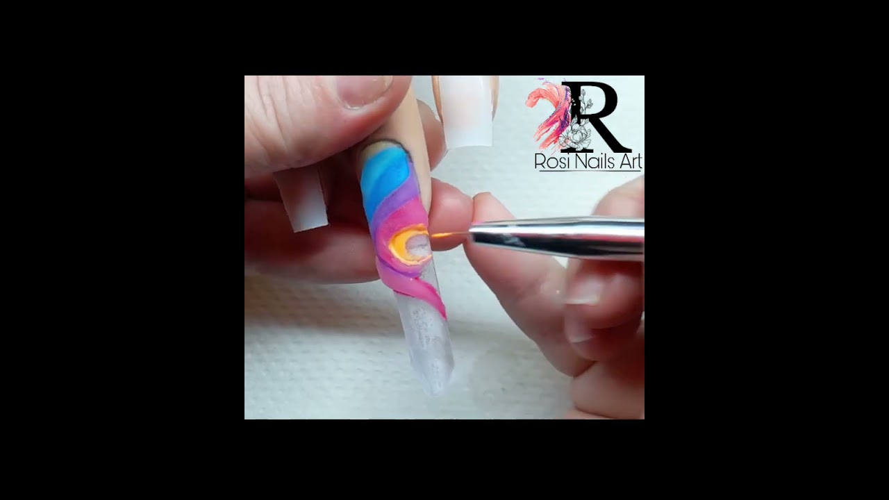 Efecto Mosaico con Acrílico y Esmalte semipermanente