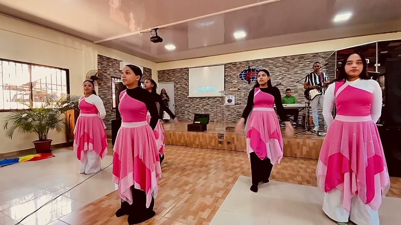 DANZA - CIELO Y TIERRA🩵 (Cales Louima)
