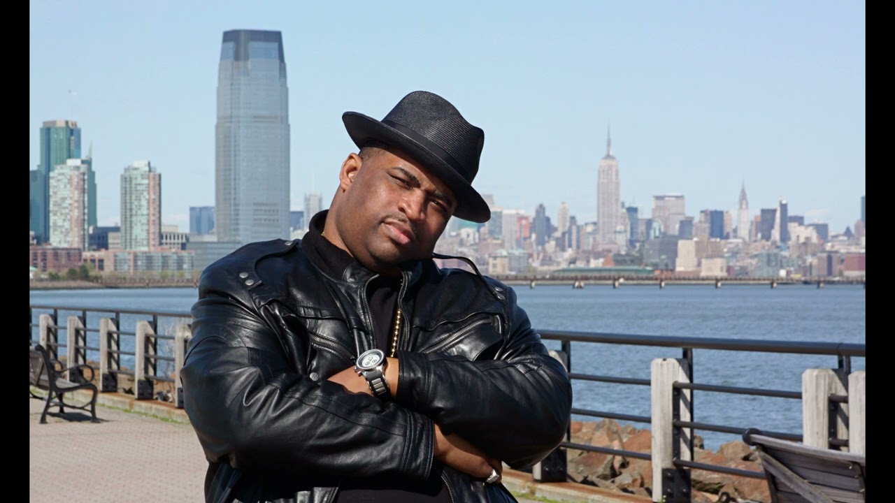 Patrice O'Neal Talks About Woman's Happiness