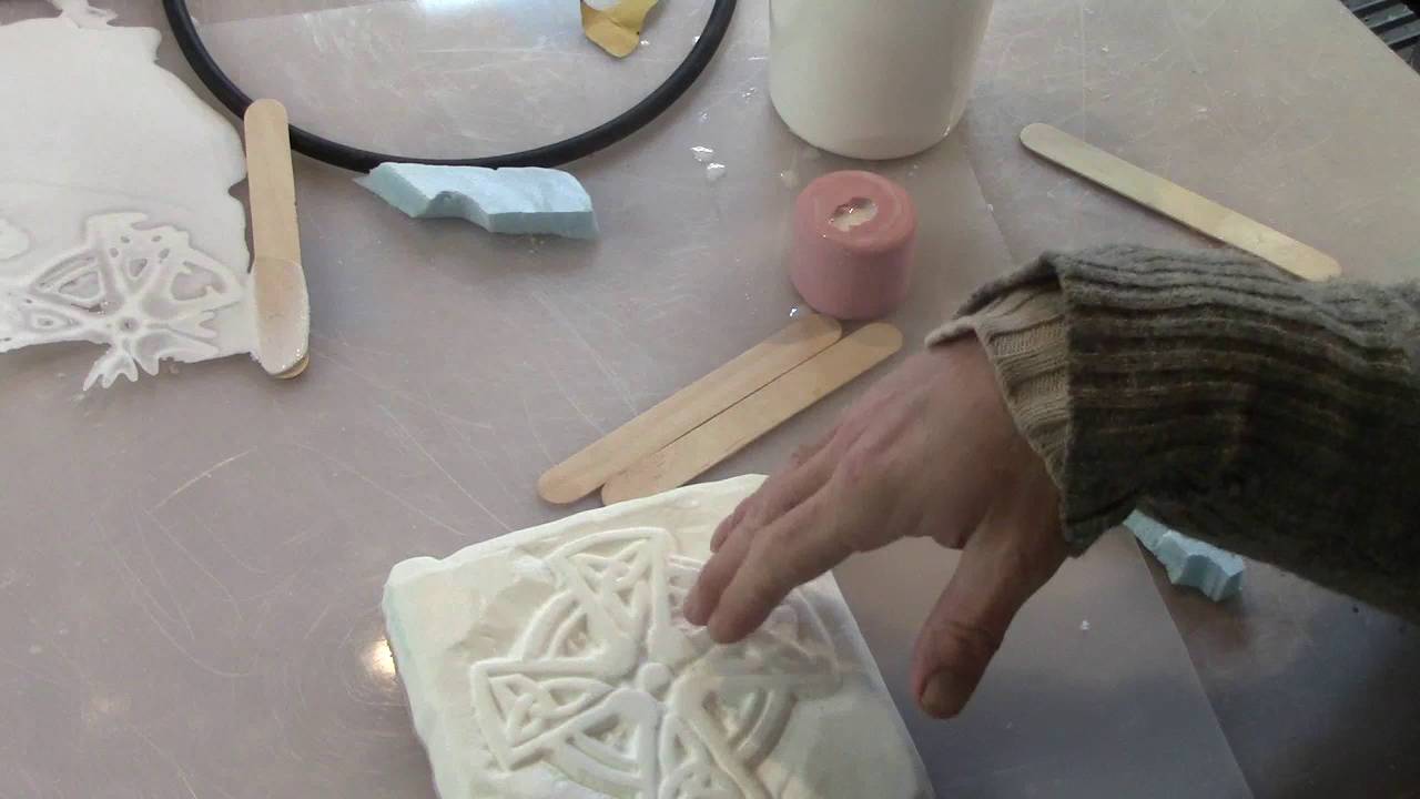 diymolds.com - 305 Smooth On Casting Resin Celtic Sun Cross Tooling Master