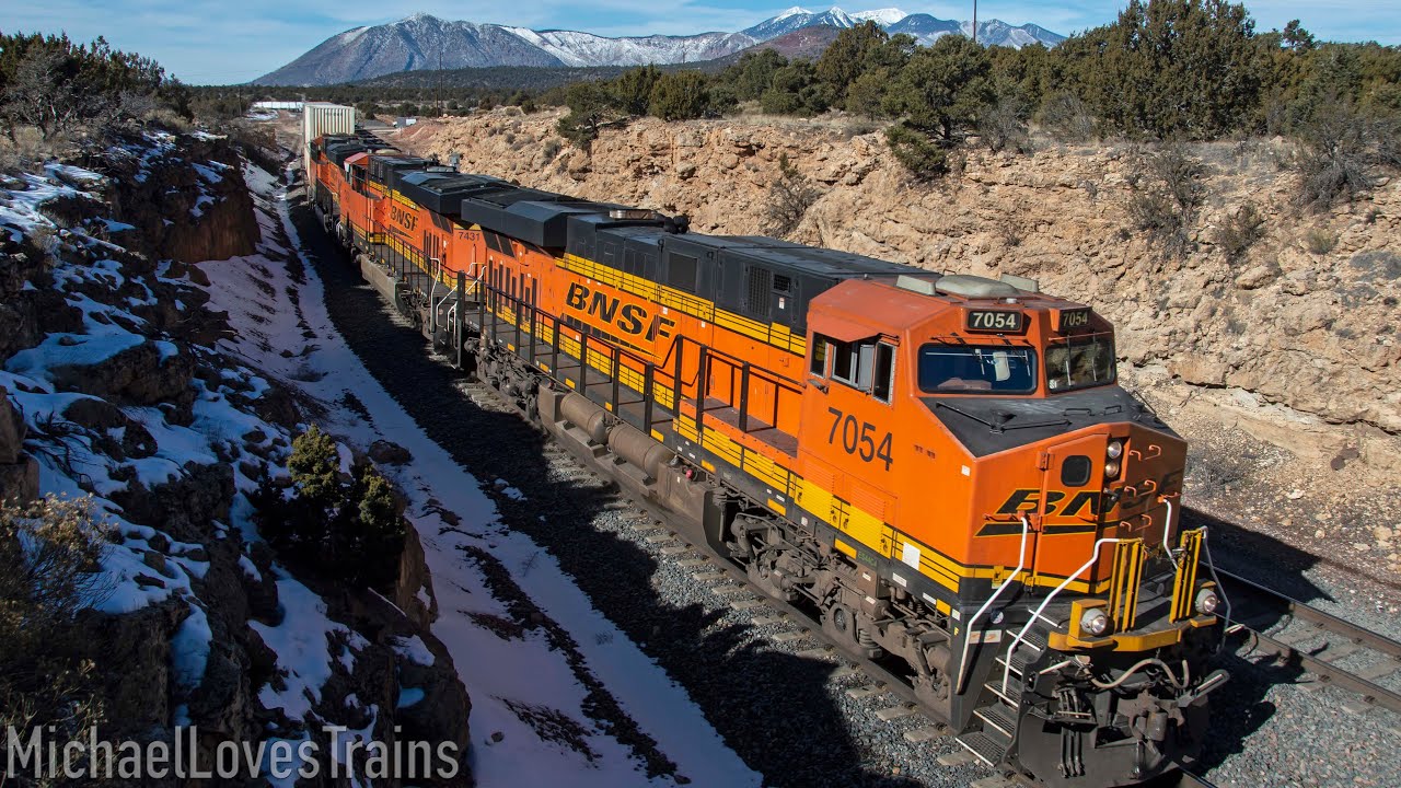 BNSF Freight Trains near Flagstaff on the Seligman Subdivision - Winter 2019