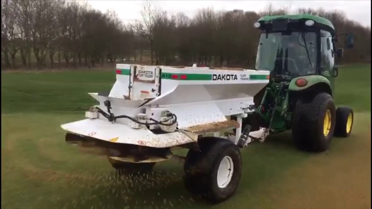 Garon Park Golf Greenkeeping Maintenance 2018