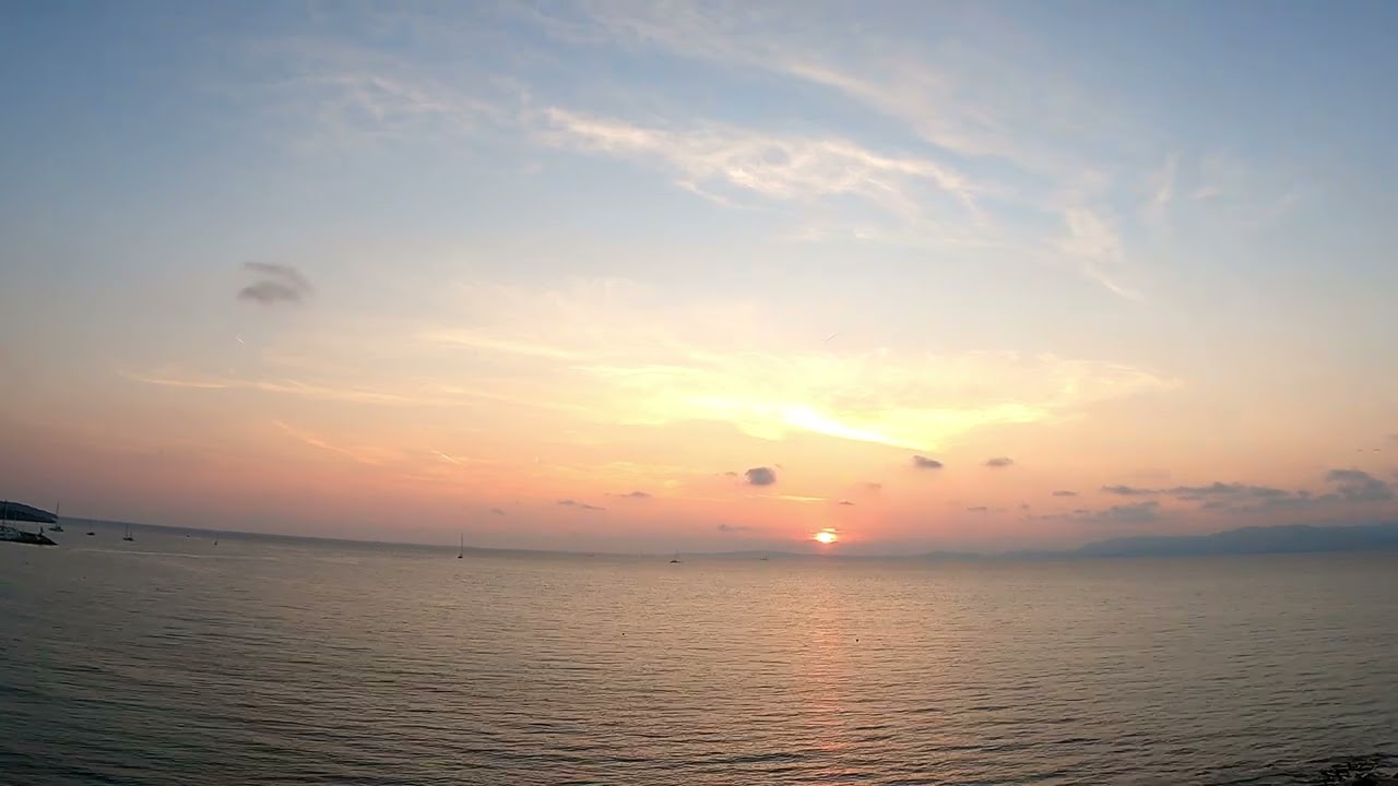 Wide View Sunset 4K timelapse (Thomas Spielmann - Clouds)