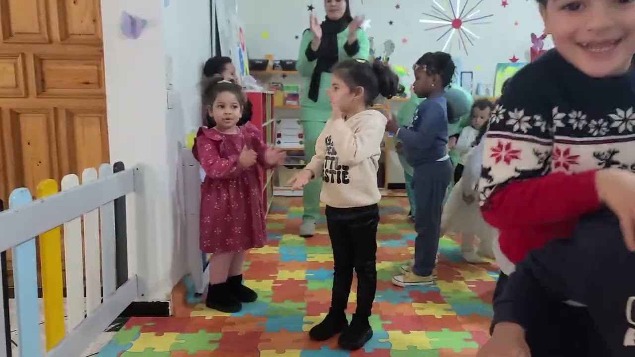 Crèche Like mamy/حفل منتصف السنة الدراسية