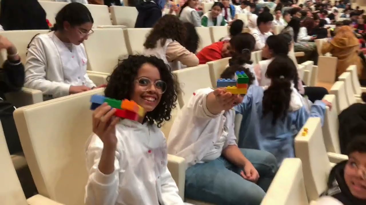 FIRST LEGO league MAJUSCULE SCHOOL ACADEMY