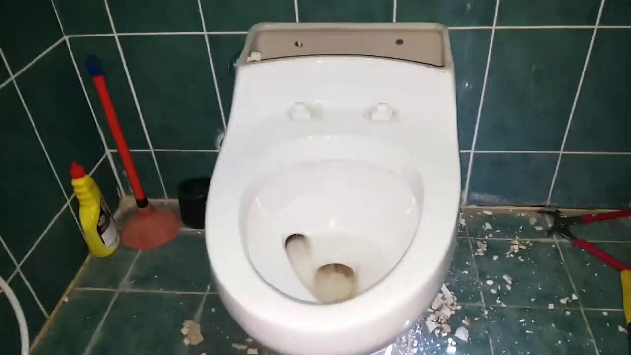 🚽إنسداد في كرسي #المرحاض #الإفرنجي والسبب⁉️💡Clogged bathroom chair