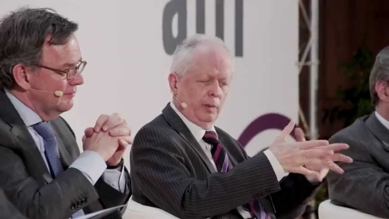 Do you want to know how the CSSF ensures efficient time to market? Watch our podcast now!